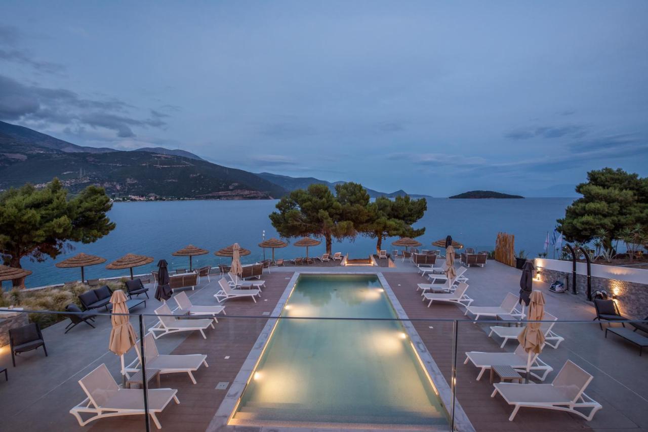 Trizonia Bay Hotel Exterior photo